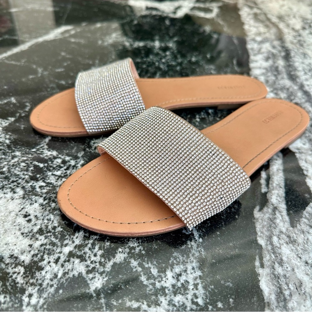 Forever 21 Rhinestone slides 9 - Picture 2 of 3